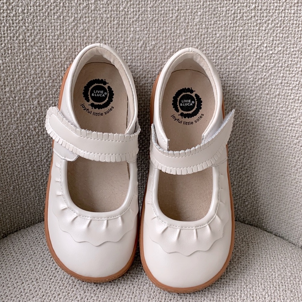 Livie & Luca RUCHE Mary Jane sz 13 new Never worn